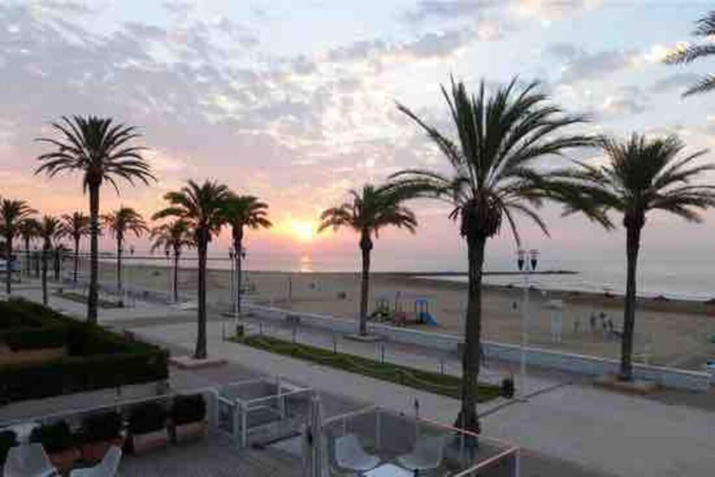 Fantastico Apartamento Junto Al Mar バレンシア エクステリア 写真